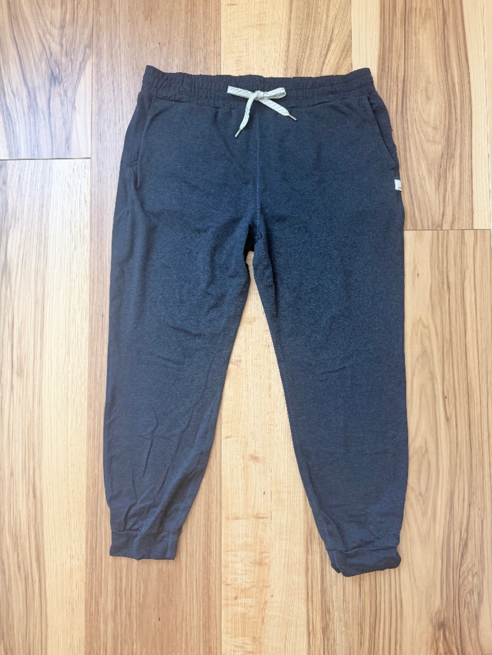 Vuori Performance Jogger Women's Medium Midnight Heather Regular Length